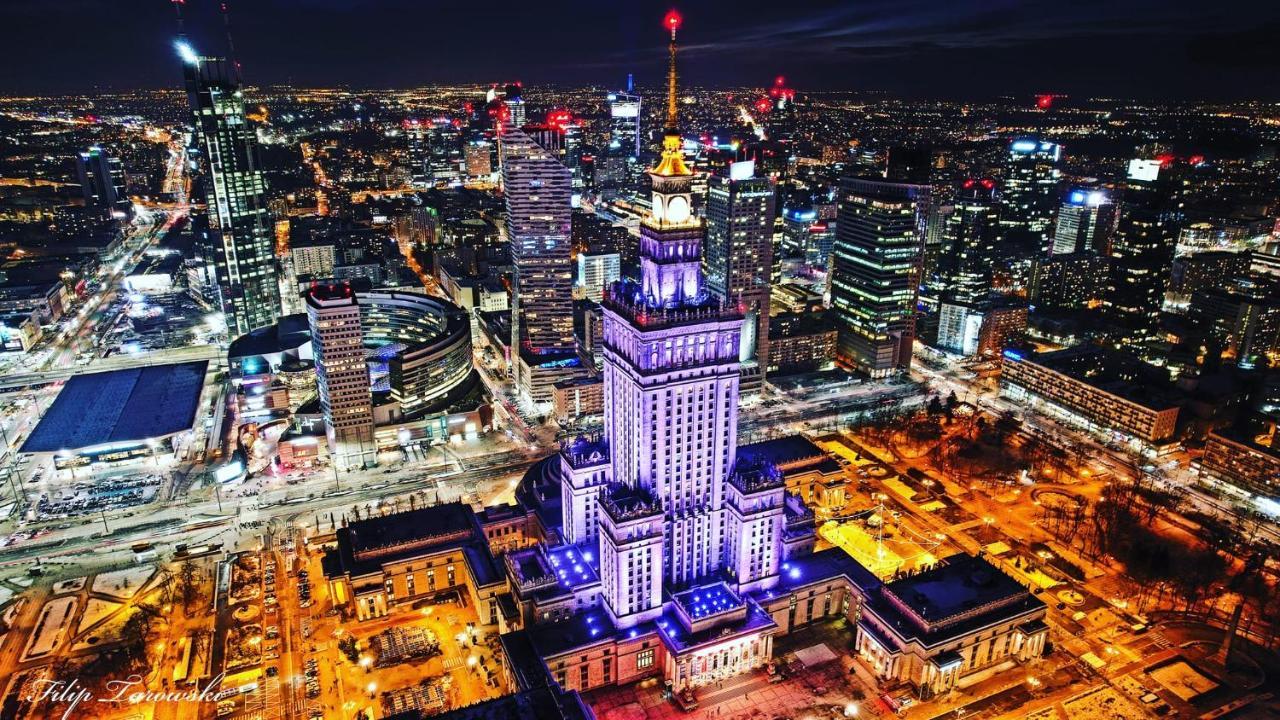Top Metro X2 Fast Wifi 400 Mbs 70'Tv Netflix Hbo Max Appletv+ Disney+ Варшава Экстерьер фото